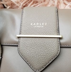 RADLEY LONDON Bags - Radley London grey leather satchel handbag RADLEY LONDON Bags - Radley London grey leather satchel handbag